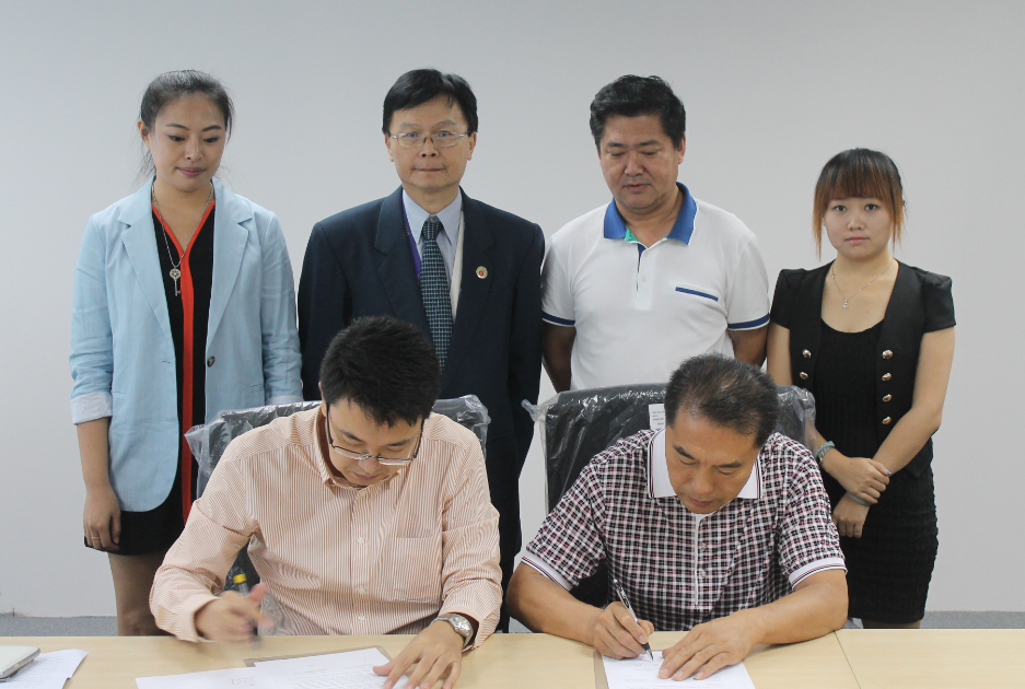 亚洲城市大学接待中国高校代表团并签署合作框