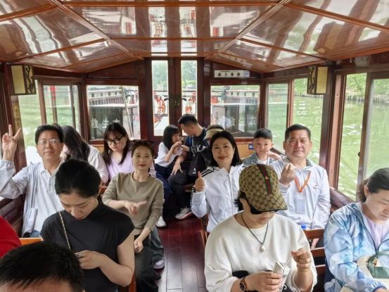 亚洲城市大学杭州参访之旅:科技探索与自然交融